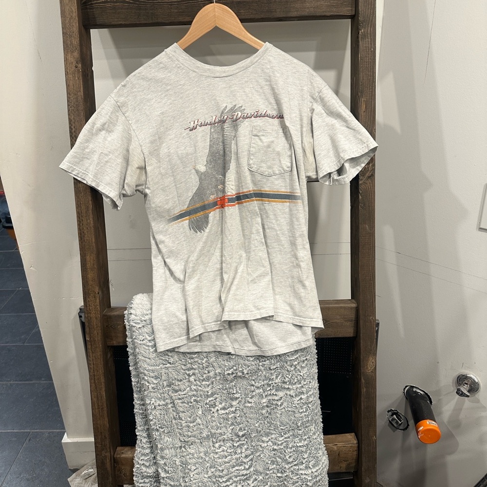 Harley-Davidson Light Gray Tee with Bold Logo| VINTAGE 90s